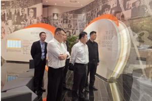 锦州市委副书记、市长王心宇一行调研中电光谷