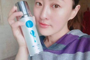 <strong>悦蕾海洋冰川水凝露：干性皮肤保湿提亮肤色首选护肤臻品</strong>