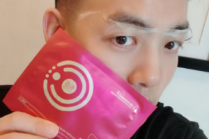悦蕾冻龄抗皱多效眼膜：眼部肌肤的青春密码