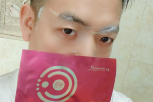 悦蕾冻龄抗皱多效眼膜：为眼周肌肤撑起抗皱保护伞