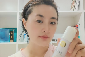 悦蕾轻盈水感隔离乳——明星妆前的奢华之选