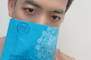 悦蕾冰泉焕颜蚕丝面膜：为熟龄肌肤打造水润抗皱护盾