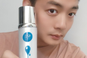 悦蕾海洋冰川水凝露：油性肌肤保湿救星