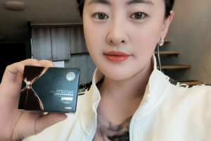 悦蕾抗皱紧致奢宠面霜：熟龄肌抗衰的不二之选